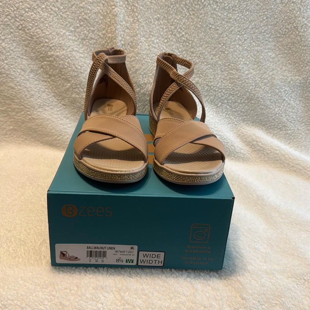 Bzees strappy sandals